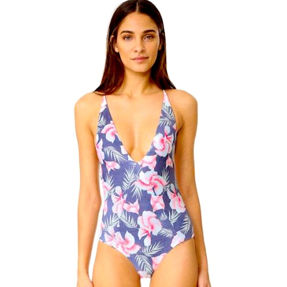 STONE FOX SWIM: Hibiscus One-Piece Swimsuit Open Back Halter - Picture 4 of 13